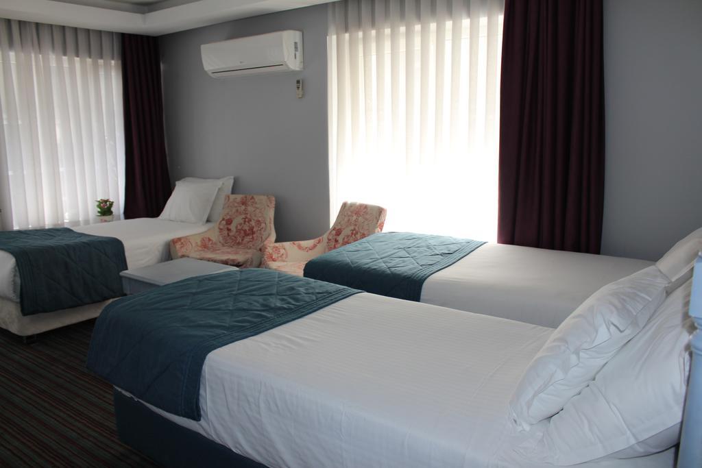 Taksim Santa Lucia Hotel Estambul Habitación foto